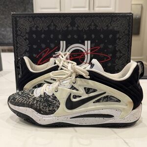 Nike KD15 TB Black and White Sneakers